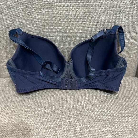Great Condition! Blue/grey 32C Bra - Picture 2 of 2